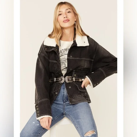 Free People We The Free Ariel Cozy Denim Bomber‎ Jacket Faded Black Sherpa Large - Picture 10 of 10